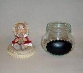 Pot douceur avec bébé fillette en porcelaine froide Pot douceur avec bébé fillette en porcelaine froide