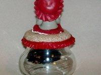 Pot douceur avec bébé fillette en porcelaine froide Pot douceur avec bébé fillette en porcelaine froide