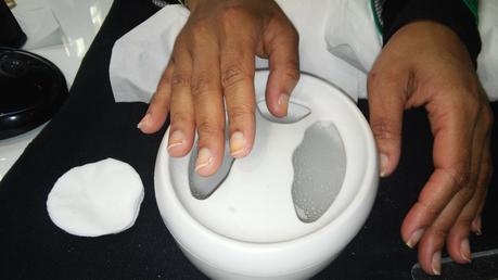 BEAUTE Ma manucure au Salon Modalis, Step by Step BEAUTE Ma manucure au Salon Modalis, Step by Step