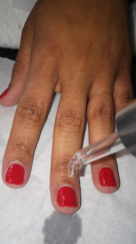 BEAUTE Ma manucure au Salon Modalis, Step by Step BEAUTE Ma manucure au Salon Modalis, Step by Step