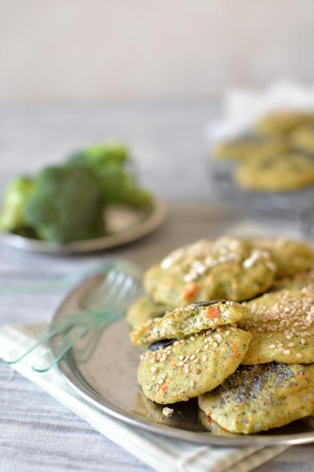 Biscuits végétaux brocoli-carotte { Sans gluten } Biscuits végétaux brocoli-carotte { Sans gluten }