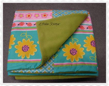 Plaids et Couvertures Pour l'hiver, petits plaids tout doux et couvertures pour garder les bébés bien au chaud.