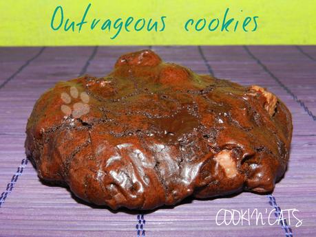 OUTRAGEOUS CHOCOLATE COOKIES