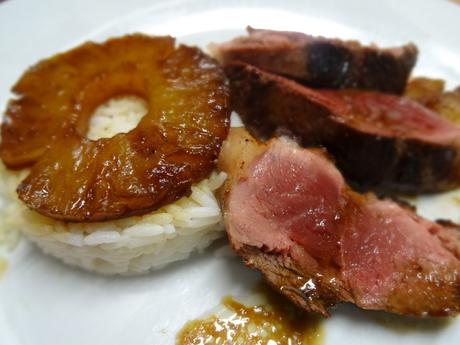 MAGRETS DE CANARD À L'ANANAS MAGRETS DE CANARD À L'ANANAS