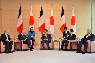 La France et le Japon renforcent une coopération militaire dirigée contre la Chine