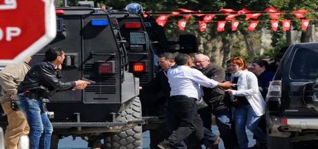 Comment la presse internationale peut avoir des versions si différentes sur l'attaques de Tunis
