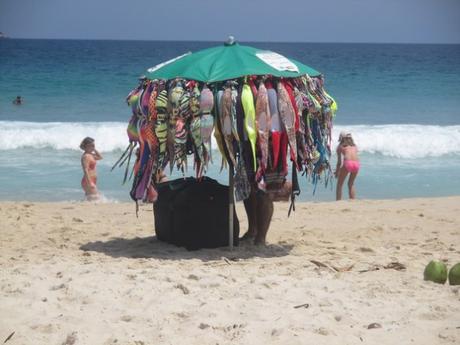 vendeur plage maillots de bain Ipanema