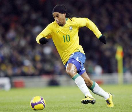 Le 21 mars 1980, le footballeur Ronaldinho est né !