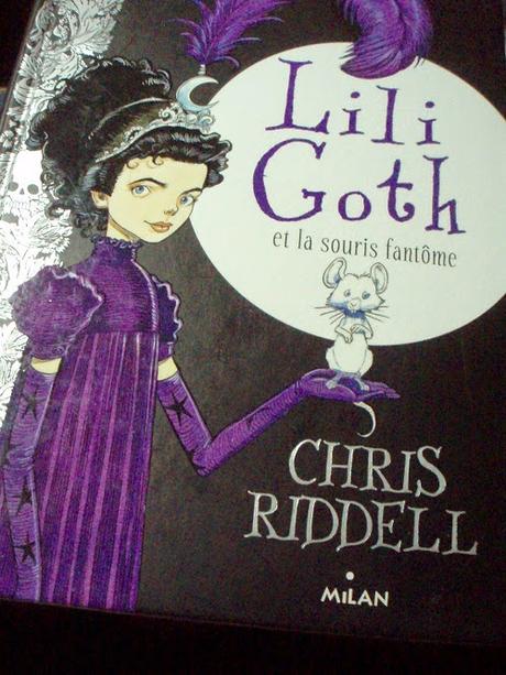 Lili Goth et la souris fantôme