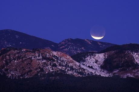 Éclipse de 2011 vue depuis le Colorado © Flickr -  Steven Bratman