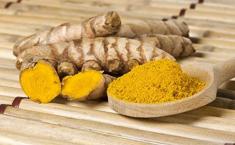 La curcumine et le Moringa Oleifera une alliance surpuissante turmeric (2)