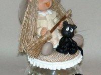 Pot douceur avec p'tite sorcière et son chat en porcelaine froide Pot douceur avec p'tite sorcière et son chat en porcelaine froide