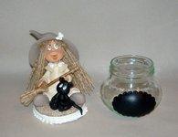 Pot douceur avec p'tite sorcière et son chat en porcelaine froide Pot douceur avec p'tite sorcière et son chat en porcelaine froide