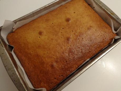 GÂTEAU À LA CONFITURE AVEC GANACHE DE CHOCOLAT/ JAM CAKE WITH CHOCOLATE GANACHE / PASTEL DE MERMELADA CON GANACHE DE CHOCOLATE image