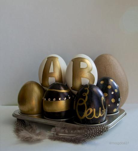 Pâques 2015 - Idées décoration trop faciles anteketborka.blogspot.com, pâques oeufs monogrammes