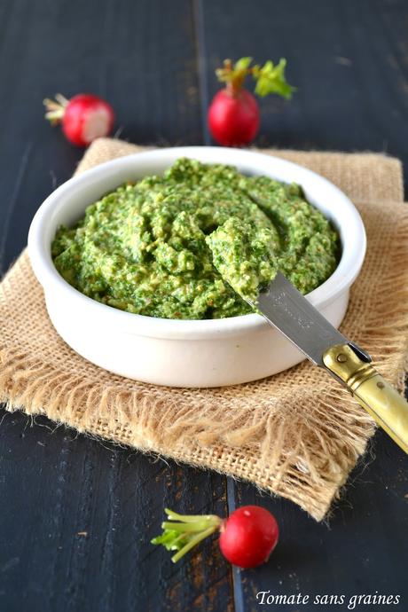 Pesto de fanes de radis {version 2015} Pesto de fanes de radis {version 2015}