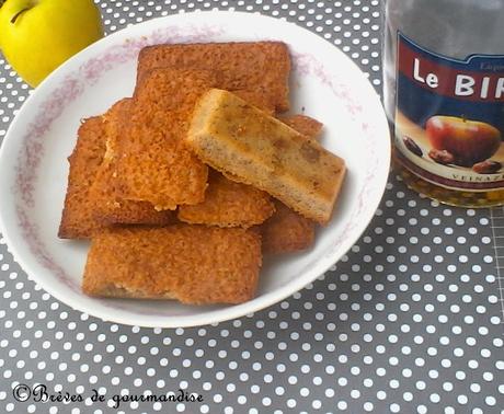 Financiers noisette, et pommes caramélisées au Birlou. Financiers noisette, et pommes caramélisées au Birlou.