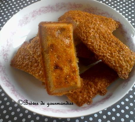 Financiers noisette, et pommes caramélisées au Birlou. Financiers noisette, et pommes caramélisées au Birlou.