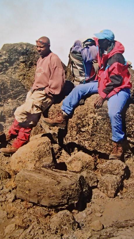 Le toit de l’Afrique : mon ascension du Kilimandjaro : il y a presque 10 ans déjà ! (1ère partie) Le toit de l’Afrique : mon ascension du Kilimandjaro : il y a presque 10 ans déjà ! (1ère partie)