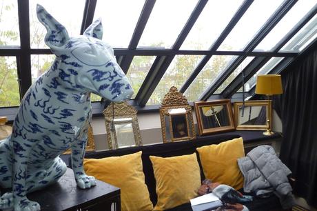 L'Hôtel Particulier Montmartre : le paradis secret des artistes Oeuvre d'Aurèle LostDog