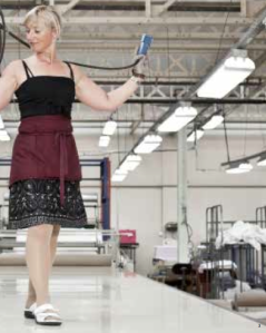 CES MÈRES QUI TRAVAILLENT À TOUT PRIX, Marie Claire, IX-13 CES MÈRES QUI TRAVAILLENT À TOUT PRIX, Marie Claire, IX-13