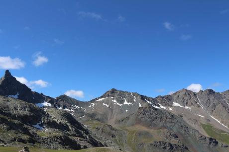 En compagnie d'un âne : un tour du Queyras (Hautes-Alpes) En compagnie d'un âne : un tour du Queyras (Hautes-Alpes)