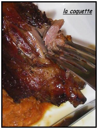 Souris d'agneau au miel et purée de patate douce au cobb. Souris d'agneau au miel et purée de patate douce au cobb.