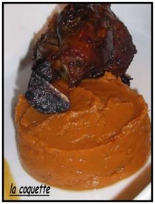 Souris d'agneau au miel et purée de patate douce au cobb. Souris d'agneau au miel et purée de patate douce au cobb.