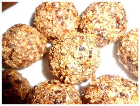 Boules Sans Cuisson aux Flocons d'Avoine Boules Sans Cuisson aux Flocons d'Avoine