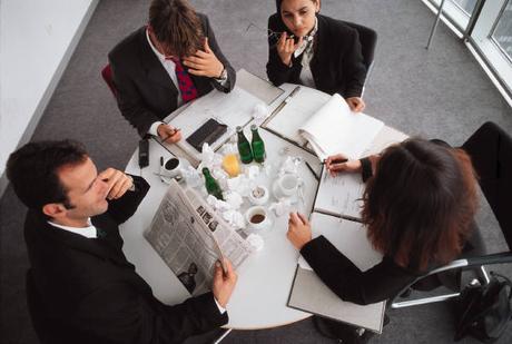 Les casse-pieds au travail j0215994