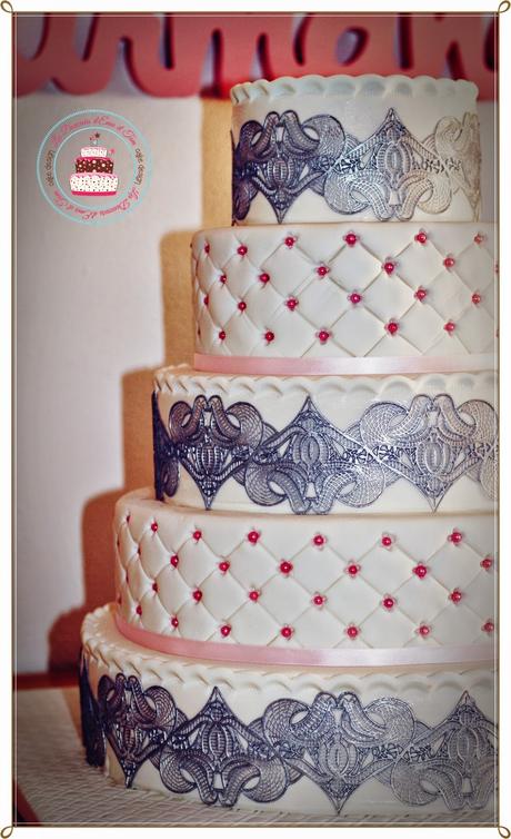 Wedding cake dentelle