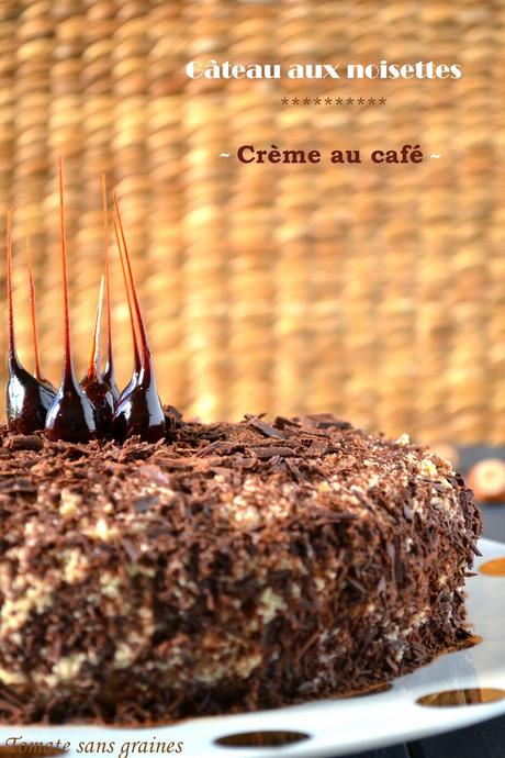 Gâteau aux noisettes et sa crème au café Gâteau aux noisettes et sa crème au café