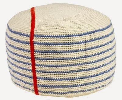 Un pouf pas pouf Un pouf pas pouf