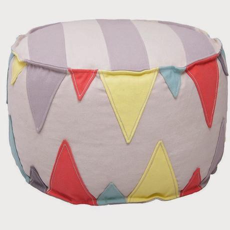 Un pouf pas pouf Un pouf pas pouf