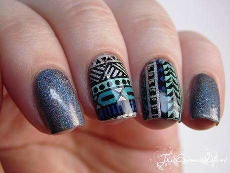 Reverse stamping week #1 - Aztec nails Reverse stamping week #1 - Aztec nails