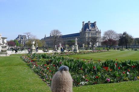 globe-t-bonnet-voyageur-travelling-winter-hat-paris-jardin-des-tuileries
