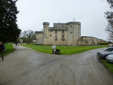 Primeurs 2014 : appellations Saint Estèphe, Haut-Médoc, Listrac, Moulis P1020021