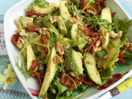 salade avocat noix roquette tomates séchées 2