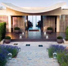 La Réserve Ramatuelle : Le petit coin de paradis ouvre ses portes La-Reserve-Ramatuelle-Hotel-entrance-C1