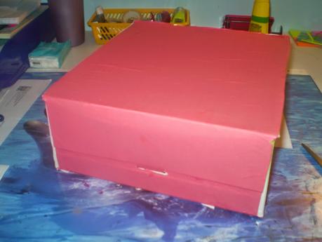 DIY : une boîte à partir d'un paquet de biscuit