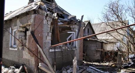 Ukraine: Kiev opte de toute évidence pour une solution militaire au Donbass
