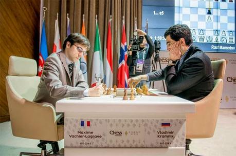 Magnus Carlsen impitoyable face à  Vladimir Kramnik au Mémorial Vugar Gashimov - Photo © Shamkir Chess Tournament 2015 