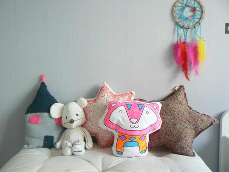 ★ DIY ★ Le coussin à colorier ambiance-1_couleur
