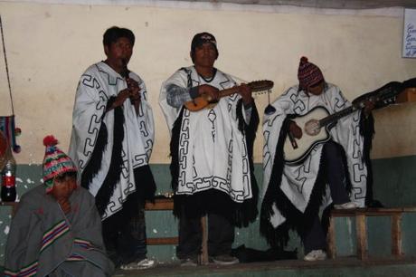 Sur les rives du Titicaca Sur les rives du Titicaca