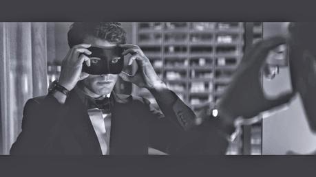 Premier apercu de Christian Grey dans Fifty Shades Darker et les dates officielles de sorties des films