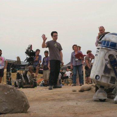 De nouvelles photos exclusives prises dans les coulisses du tournage de Star Wars VII