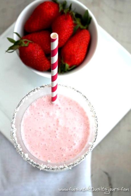 Milkshake coco fraise - Cuisine de tous les jours Milkshake coco fraise - Cuisine de tous les jours