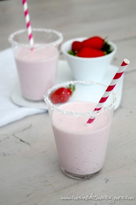 Milkshake coco fraise - Cuisine de tous les jours Milkshake coco fraise - Cuisine de tous les jours