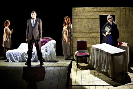 Sur la scène du Théâtre Molière Sète en Mai Sur la scène du Théâtre Molière Sète en Mai