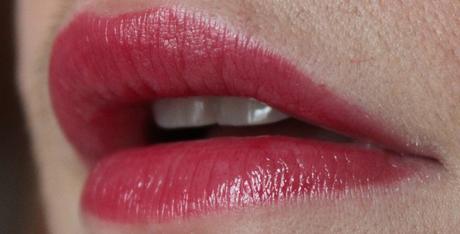 #2 Le rouge à lèvres du lundi : Viens si tu roses de Bourjois ! 002